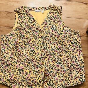 Floral Sleeveless Vestin Yellow and Pink
